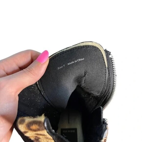 🐆 Dolce Vita Leopard Print Hair Combat Boots w/ Buckle Straps SZ 7 - Picture 6 of 9